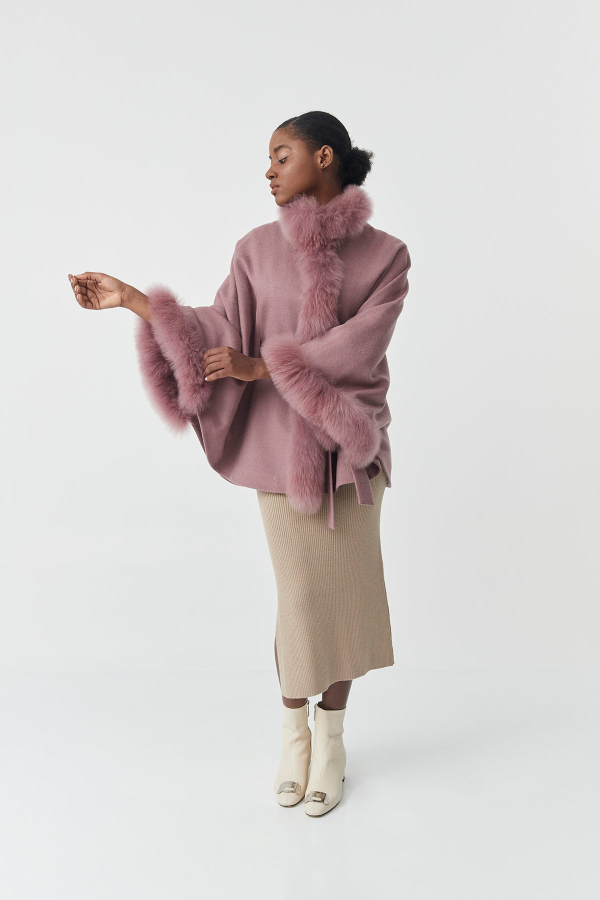 Baby alpaca Cape | Soleil