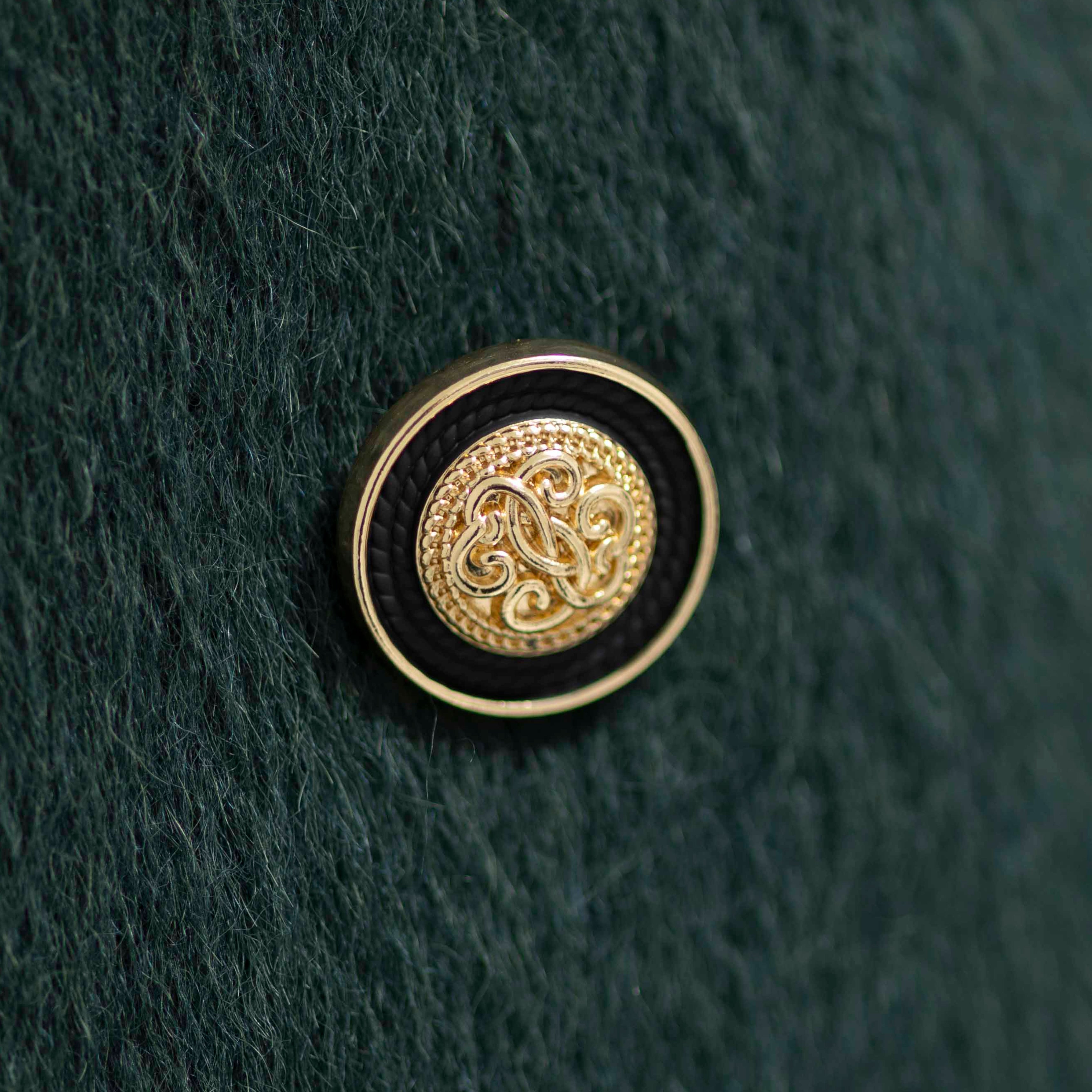 BUTTONS