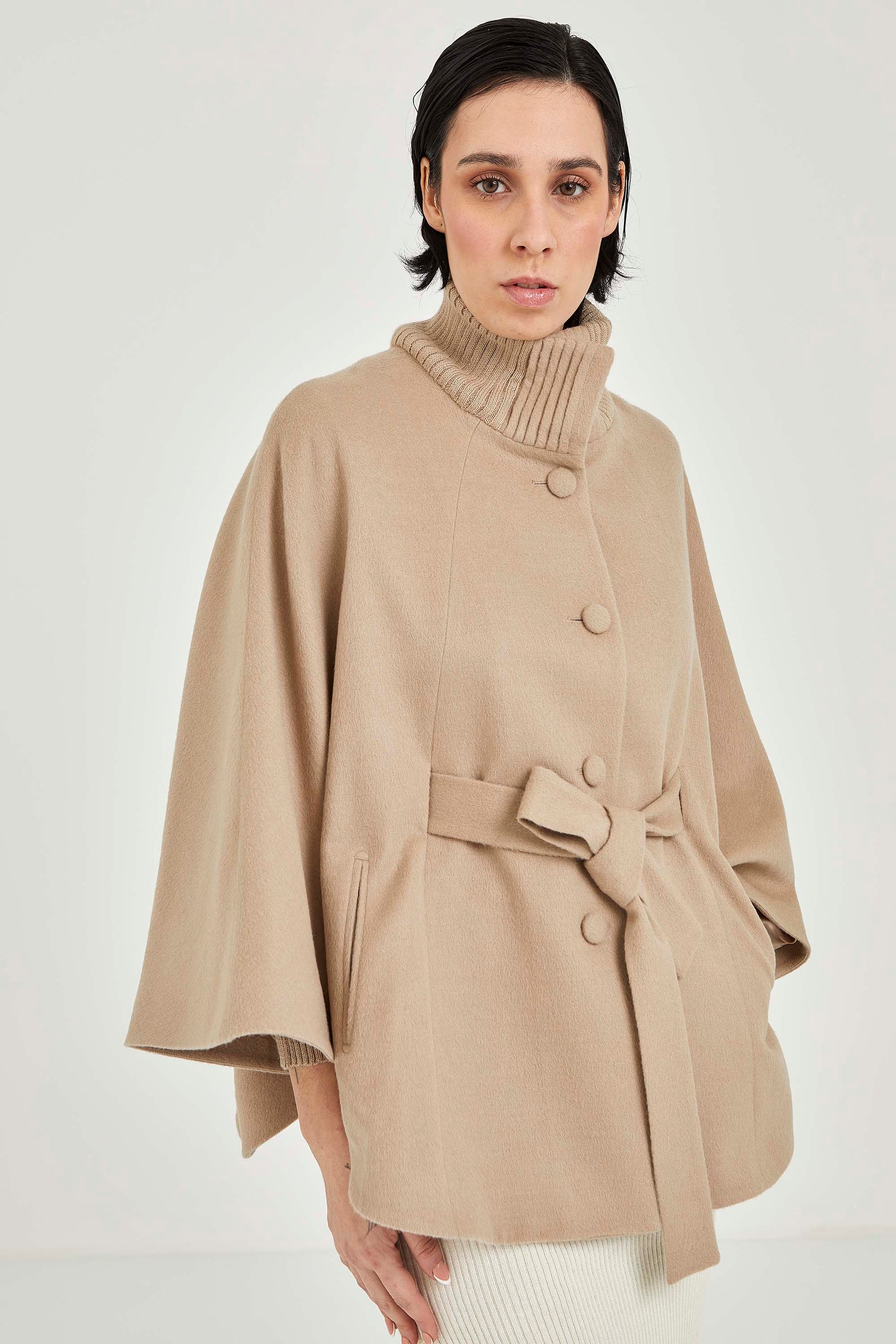 Baby Alpaca Cape | Amaya