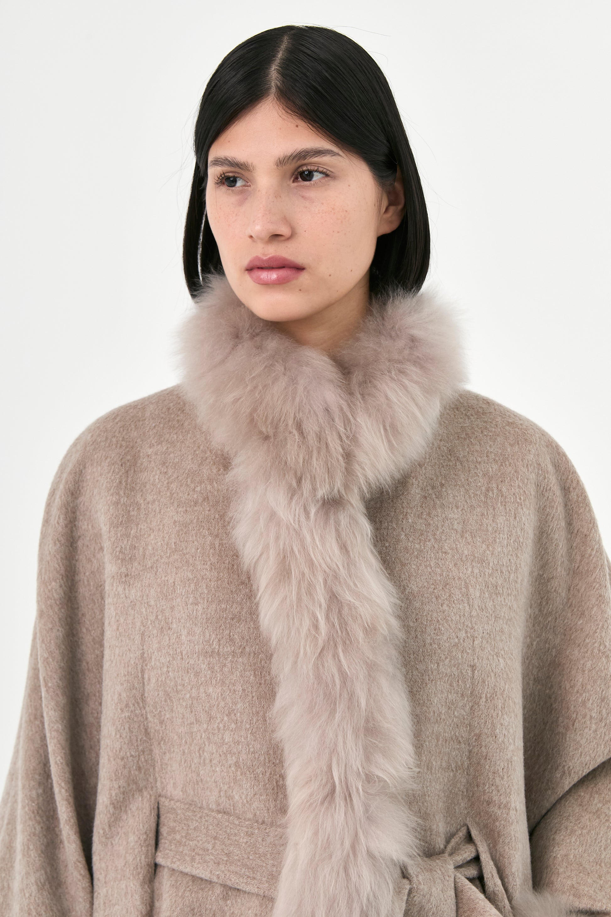 Baby Alpaca Cape Soleil | Classic Tones