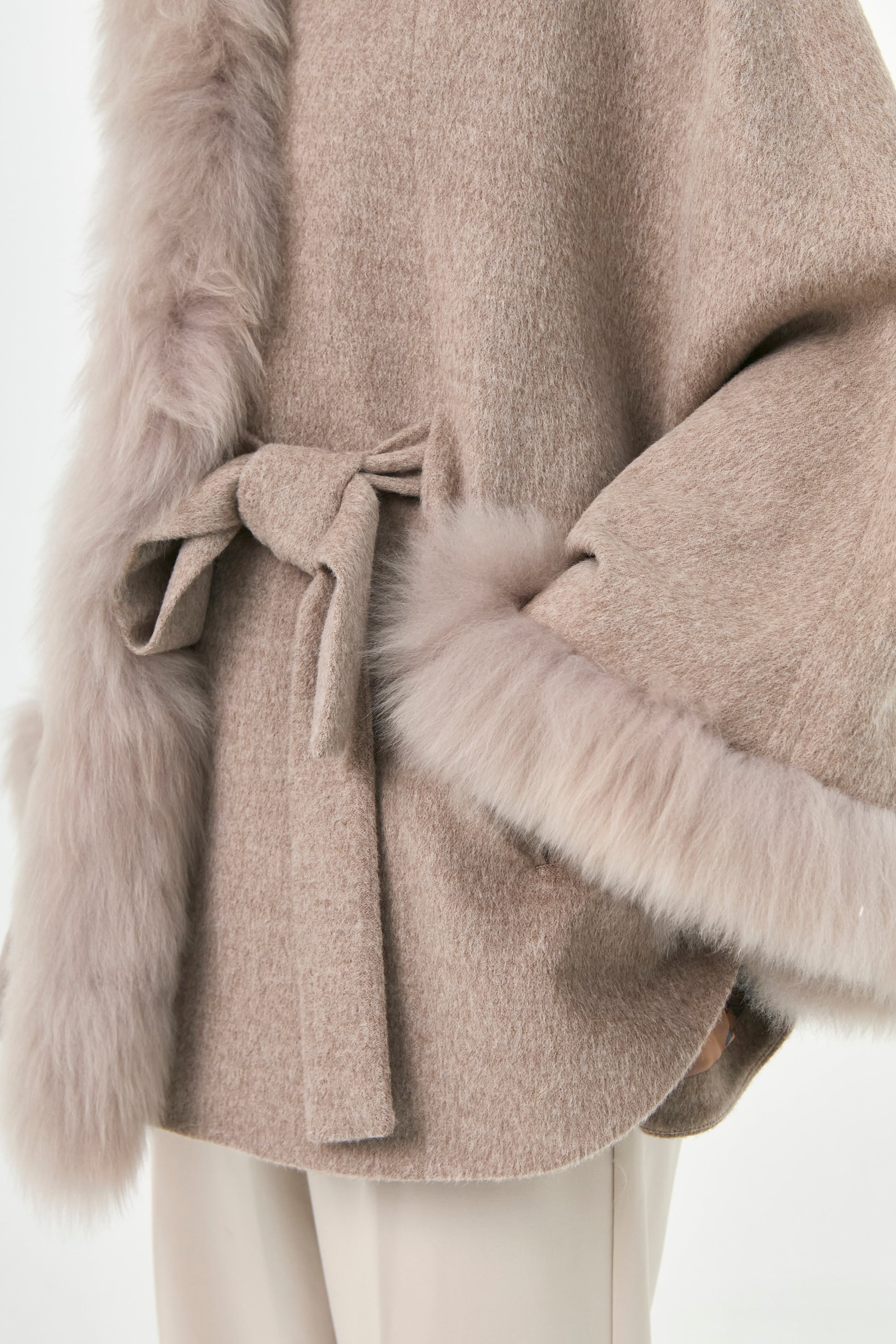 Baby Alpaca Cape Soleil | Classic Tones