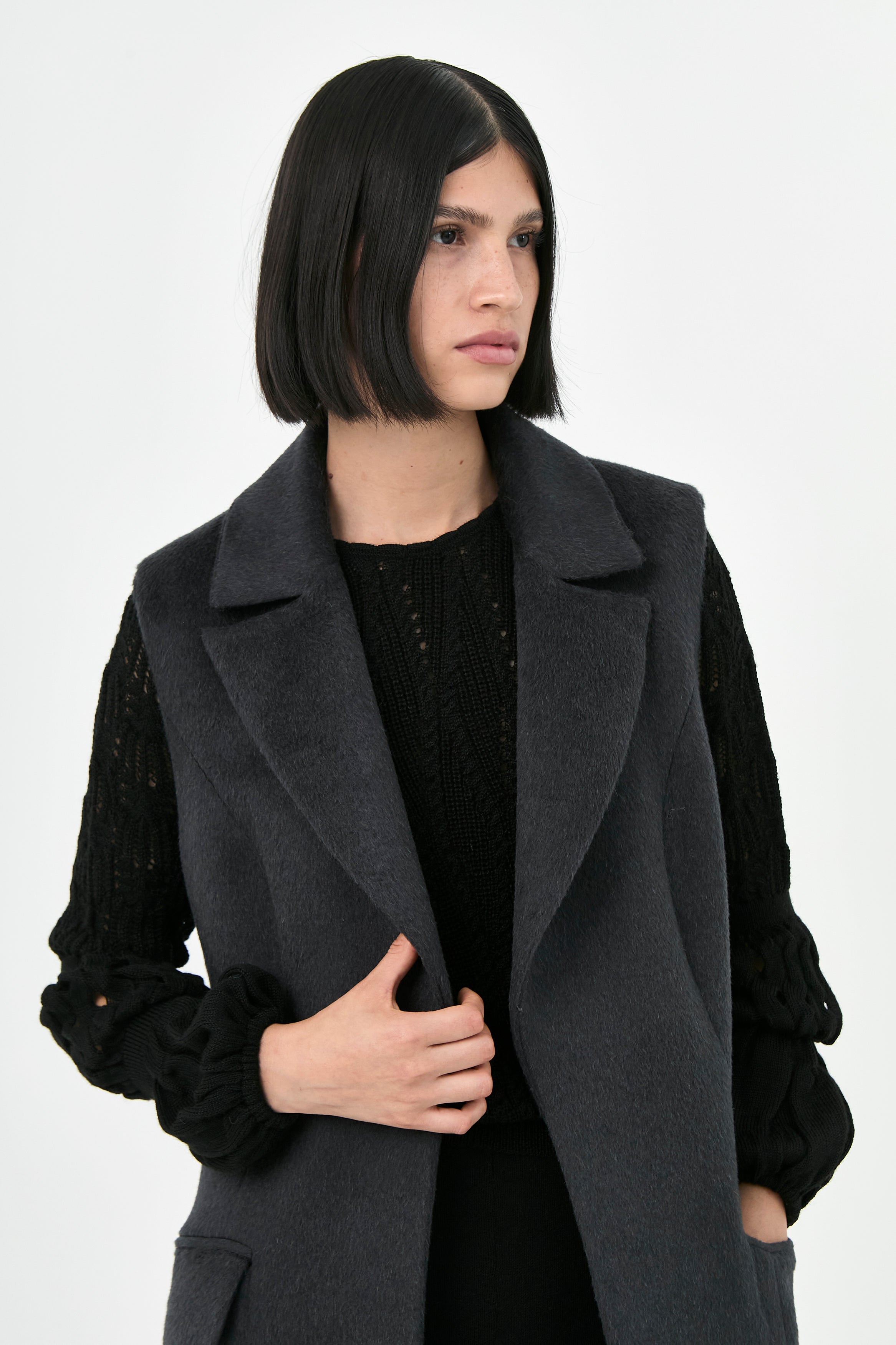 Suri Alpaca Sleeveless Coat | Lea