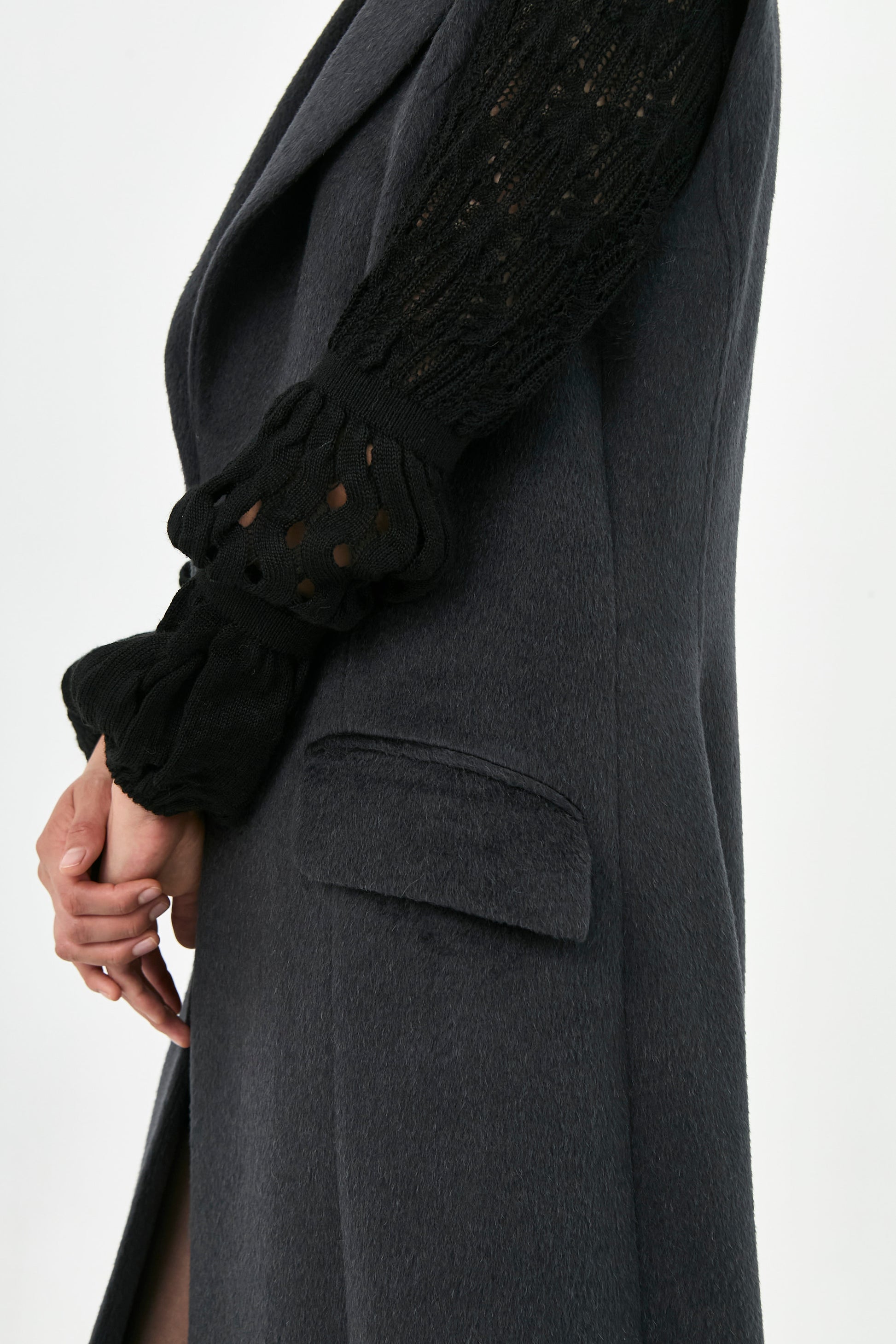 Suri Alpaca Sleeveless Coat | Lea