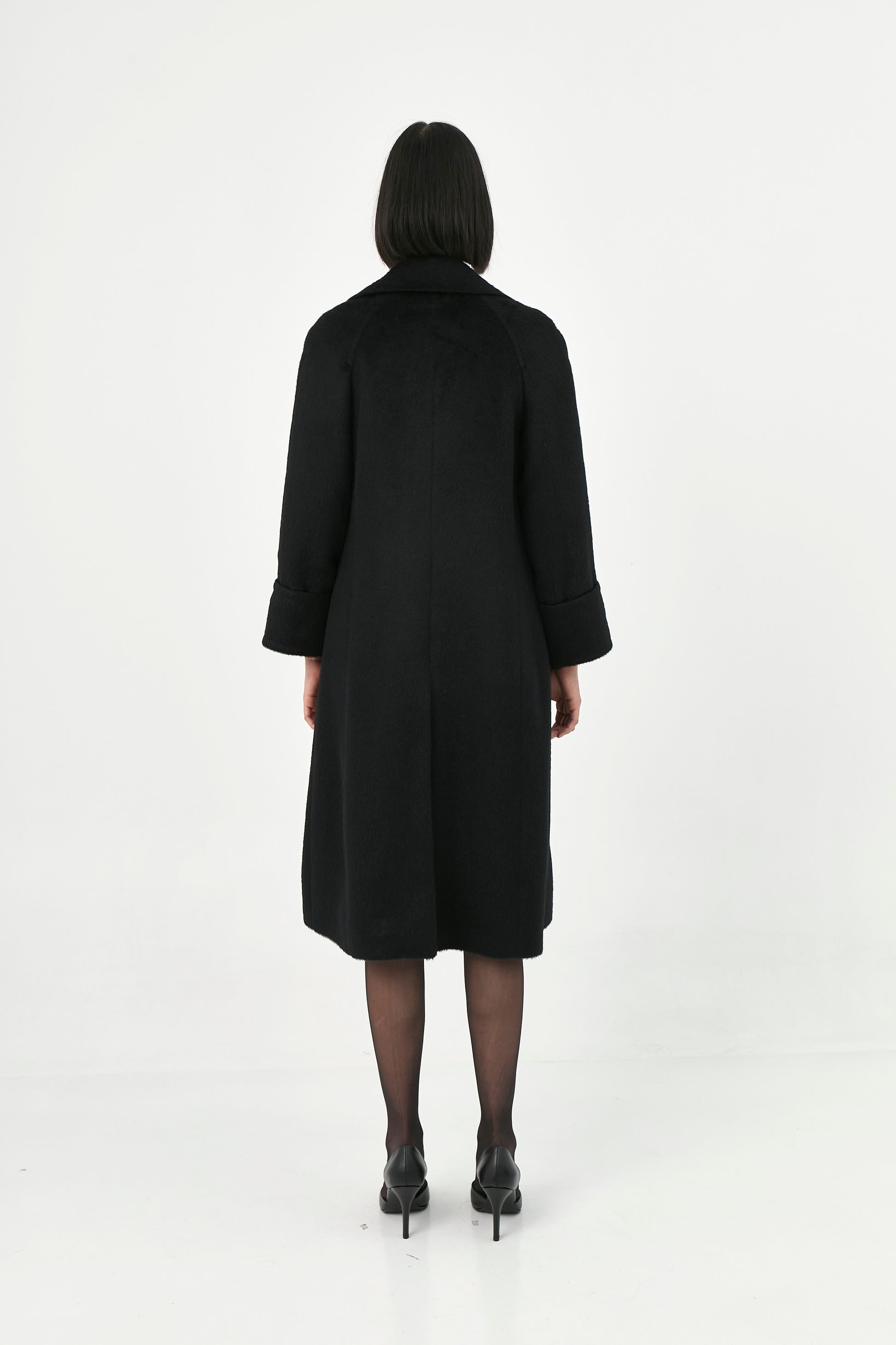 Suri Alpaca Coat | Akemi